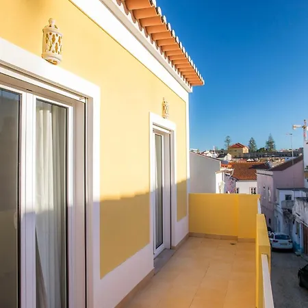B34 - Central Townhouse In * Lagos