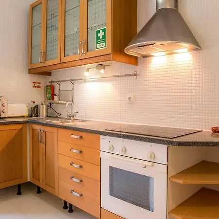 B34 - Central Townhouse In *