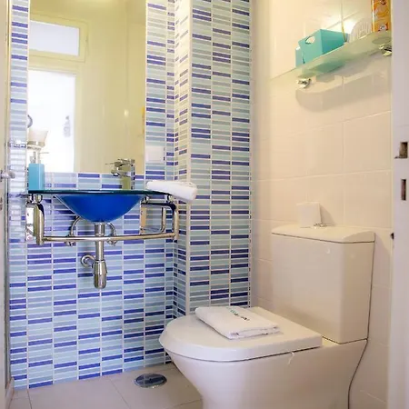 Holiday home B34 - Central Townhouse In Lagos